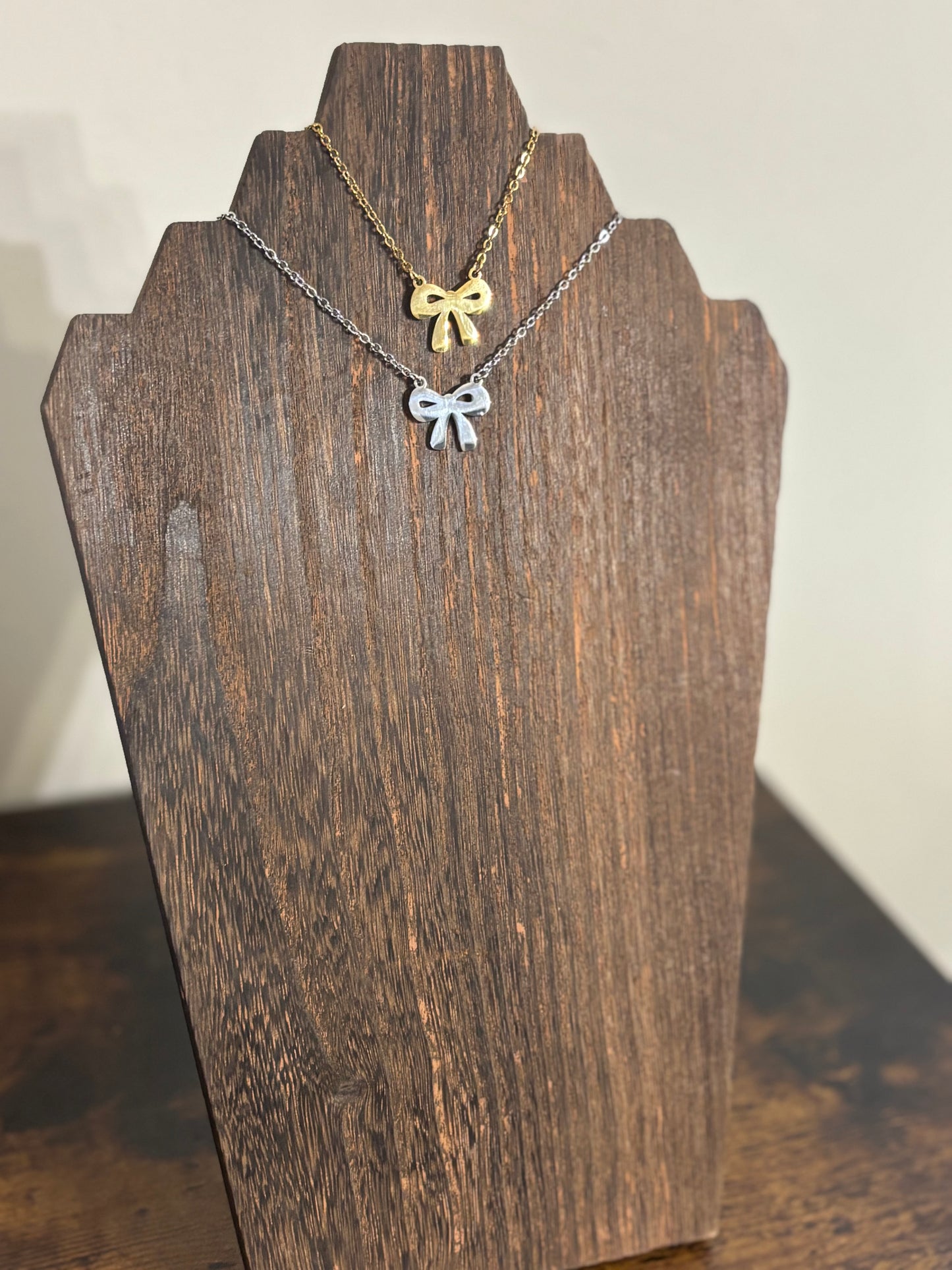 Bow Pendant Necklace